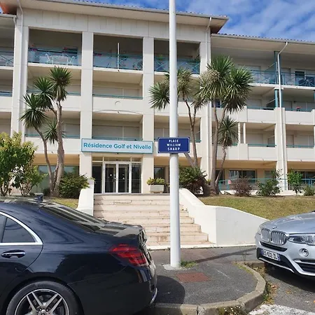Apartment Golf Et Nivelle Avec Piscine Et Parking